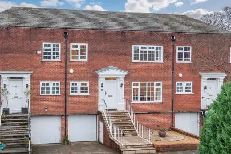3 Bedroom Townhouse for Sale in Altrincham
