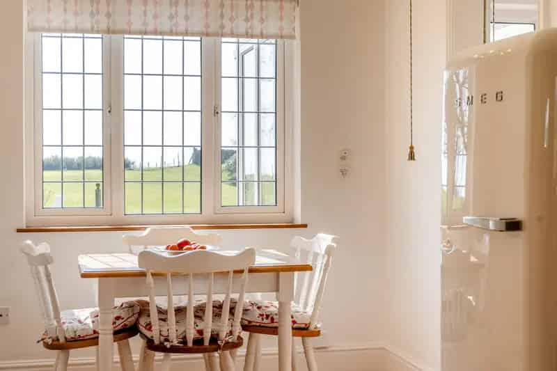 4 Bedroom Detached Bungalow for Sale Penycoedcae