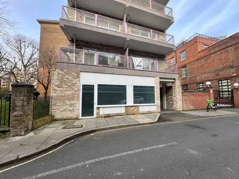 49 Surrey Row: E-Class Unit - Shell & Core