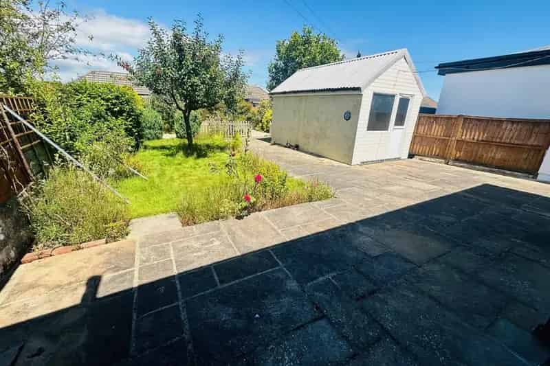Zero Deposit 12 Month Tenancy with Break Clause Council Tax Band D