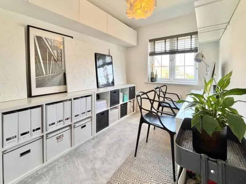 3 Bed Semi-Detached House for Sale