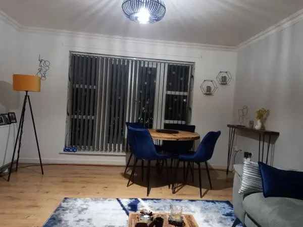 Flat For Rent in Watford, England