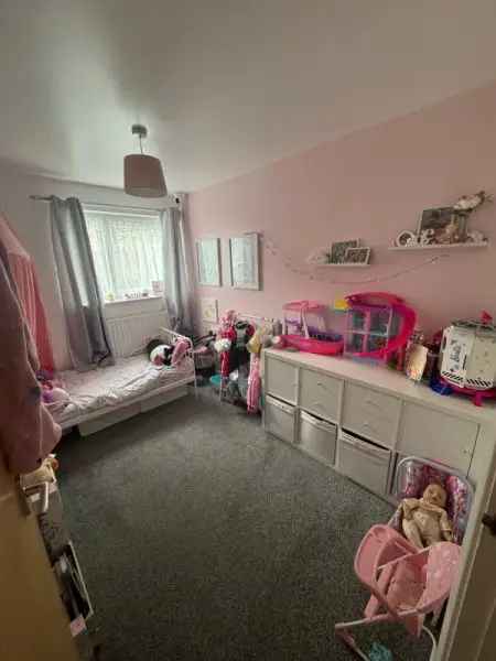 Flat For Rent in Fareham, England