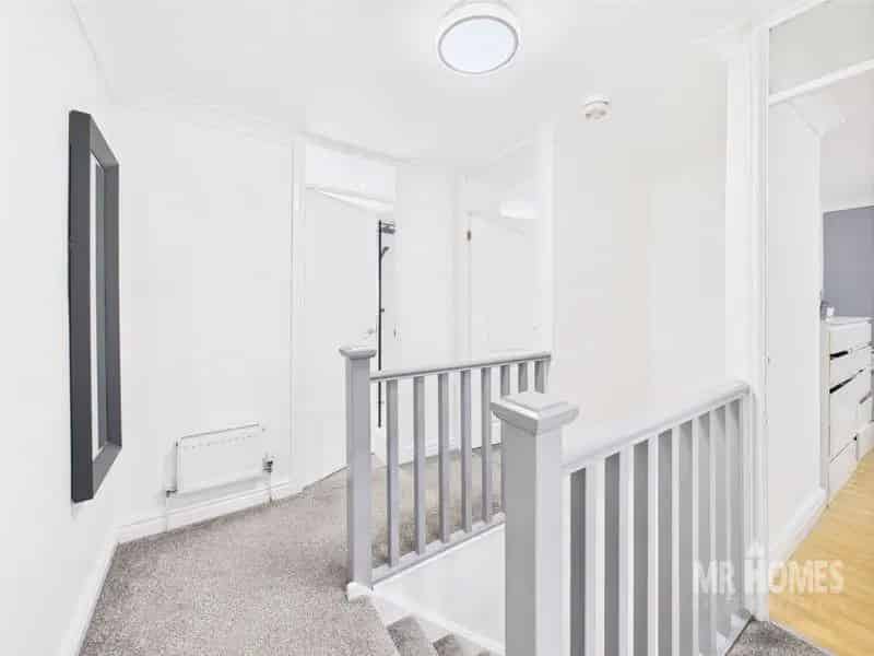 3 Bed Semi-Detached House For Sale