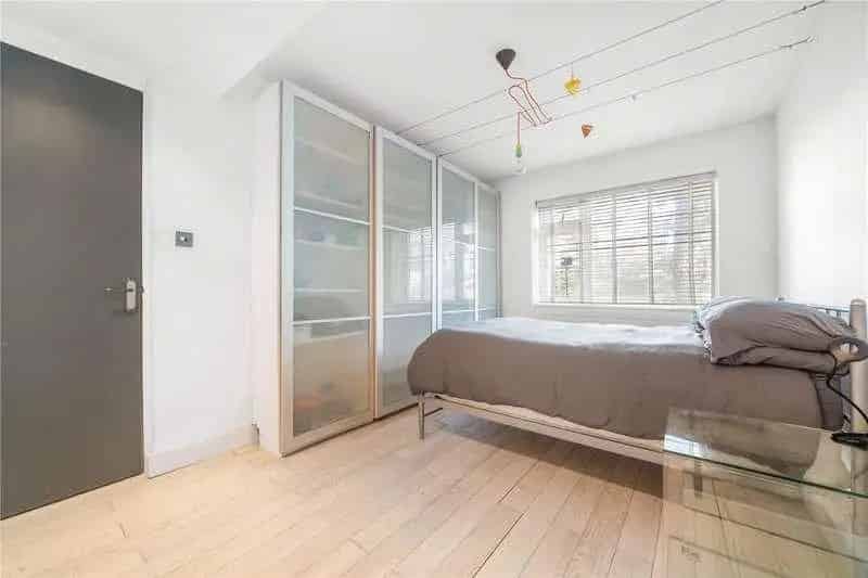 1 Bed Flat for Sale in Camberwell