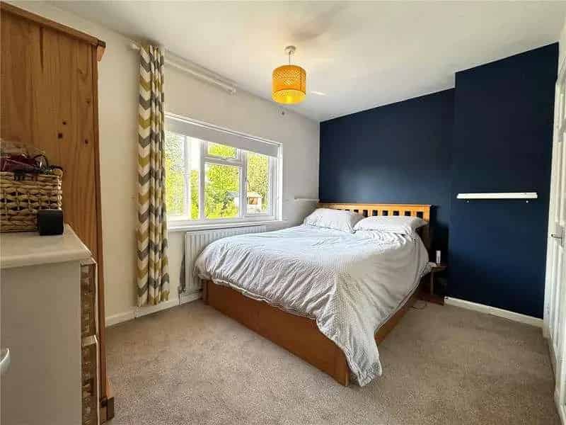 3 Bed Semi-Detached House for Sale