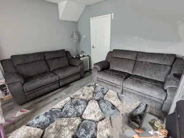 Family Home with Large Gardens and Double Glazing