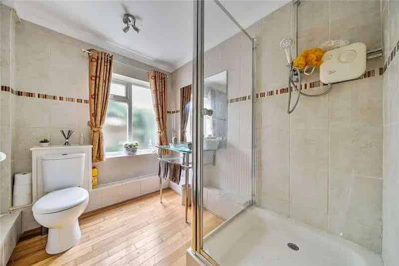 4 Bed House for Sale in Brasted Chart