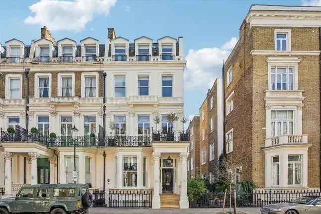 Semi Detached House for Sale Earls Court Square London SW5