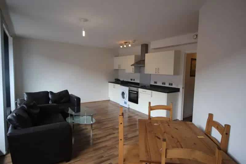 2 Bedroom Apartment Liverpool City Centre