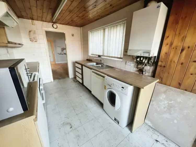 3 Bedroom Terraced House Grimsby DN32 - Refurbishment Opportunity