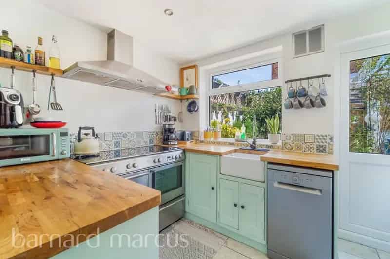 Refurbished 3-Bedroom House with Landscaped Garden Near Chiswick High Road