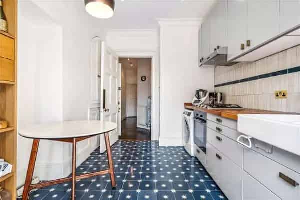One Bedroom Apartment near Ealing Broadway