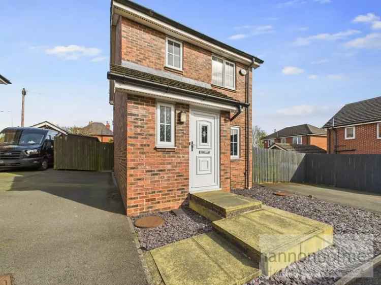 3 Bedroom Detached House for Sale