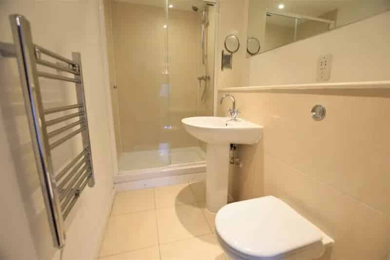 2 bedroom Flat
 To Rent