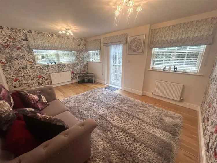 2 Bed End Terrace House to Rent in Bawtry - Zero Deposit Available
