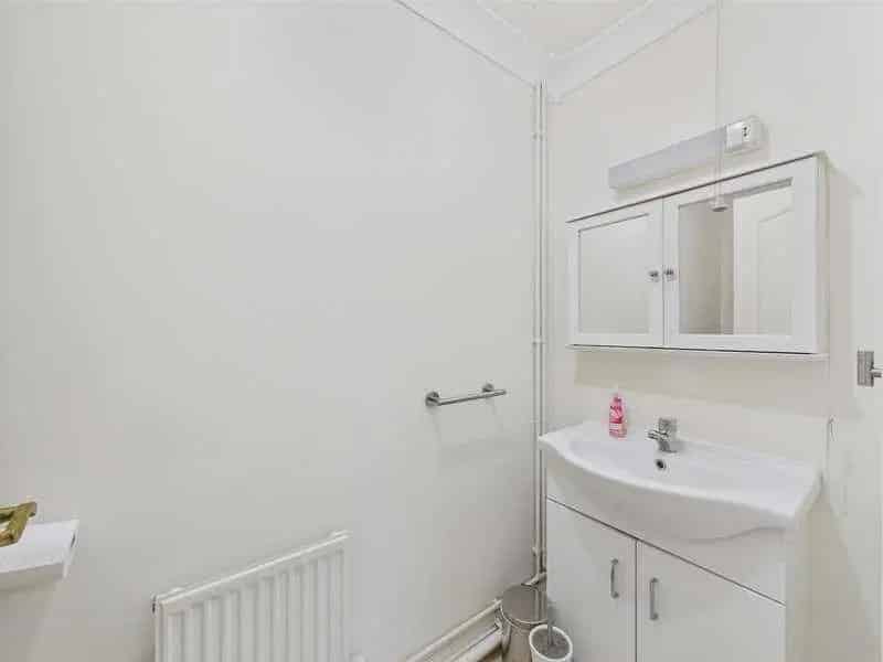 2 Bed Detached Bungalow Hanley Swan