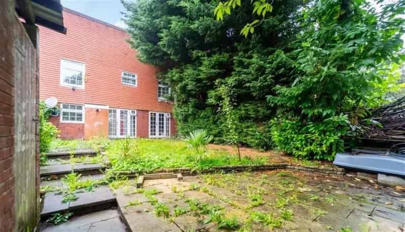 2-Bed 2-Bath Apartment Buy-to-Let Opportunity