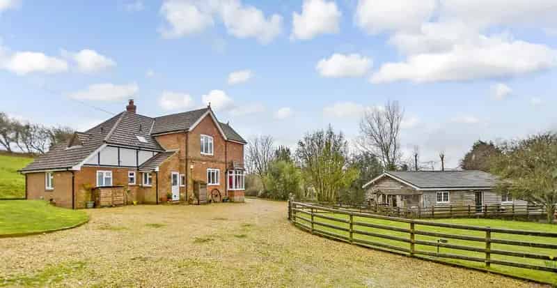 5 Bedroom Detached Farmhouse with Cottage and Glamping Business