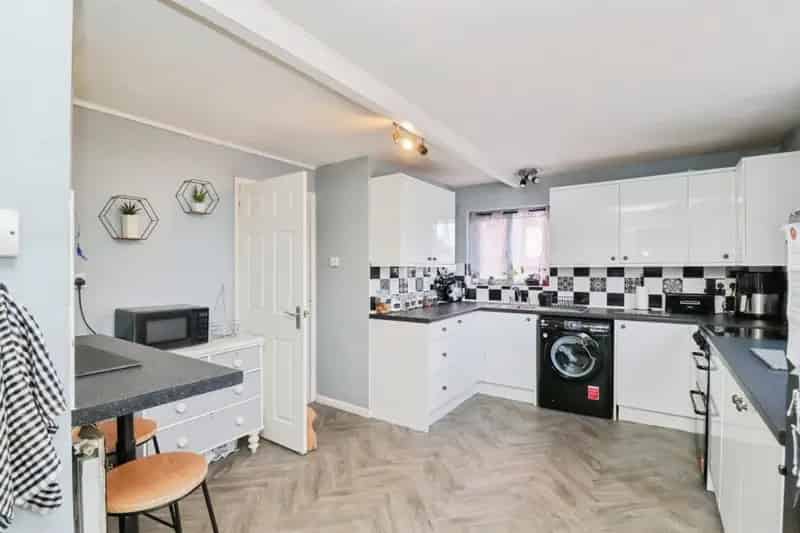 5 Bedroom Semi-Detached House Harleston
