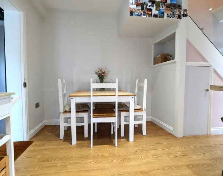 2 Bedroom House To Rent
