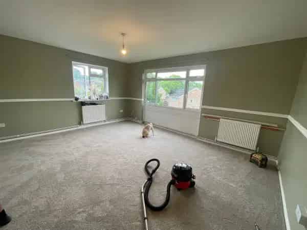 Spacious 2-Bedroom Flat Great Hollands