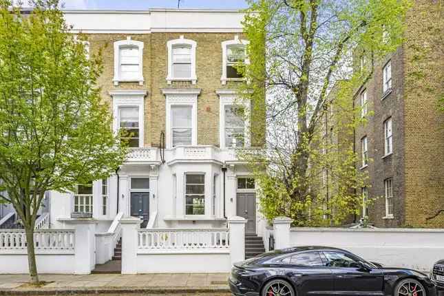 Maisonette for sale in Redcliffe Place, Chelsea, London SW10