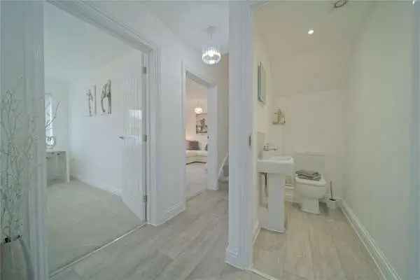 Selborne Park, Selborne Road, Alton, Hampshire, GU34 1SZ | New homes for sale | Savills