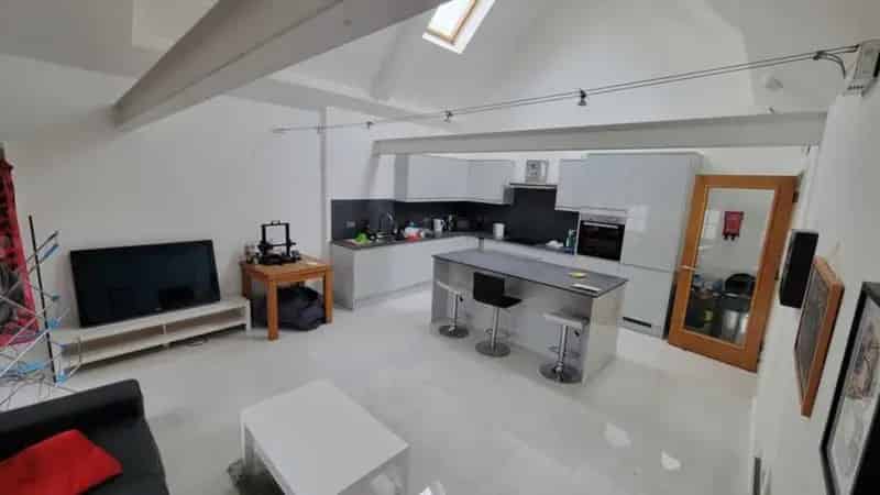 4 Bedroom Flat To Rent Available August 15 2025