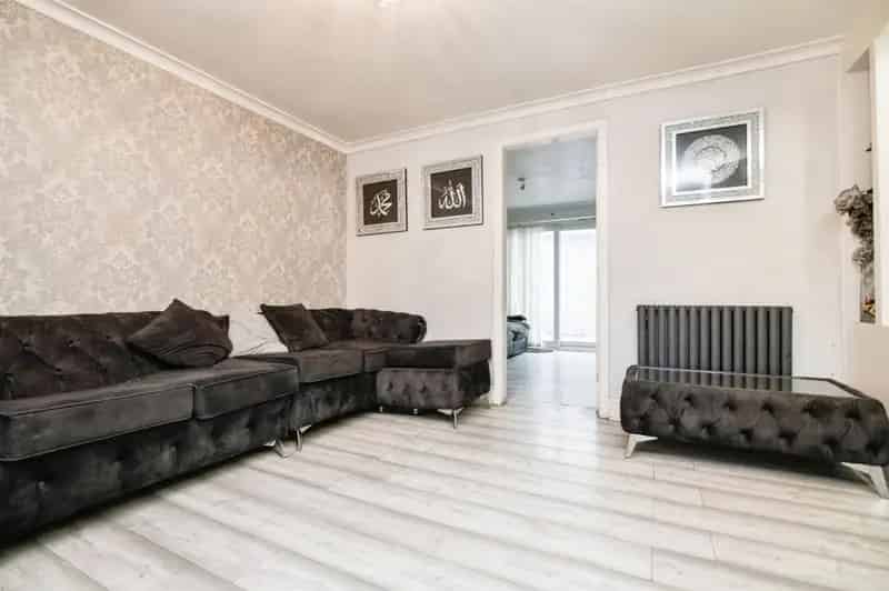 3 Bed Family Home Birmingham Winson Green