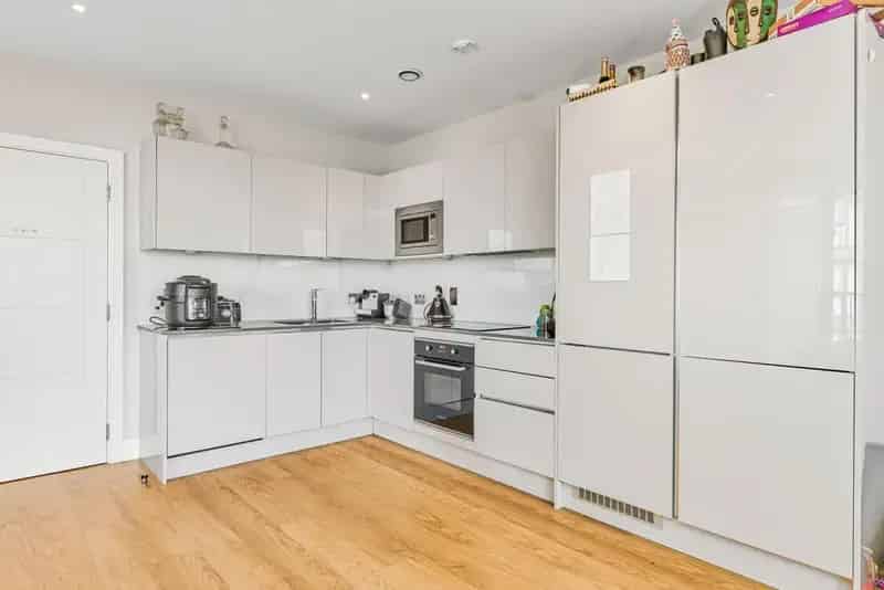 Flat For Sale , 85, Plough Lane, London, England