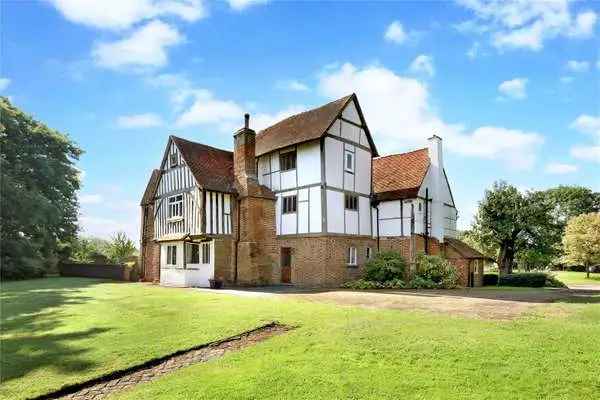 Grade I Listed 14th Century Home in Middlesex