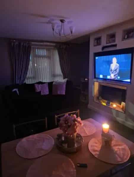 Lovely 2-Bedroom Cottage Flat Private Garden