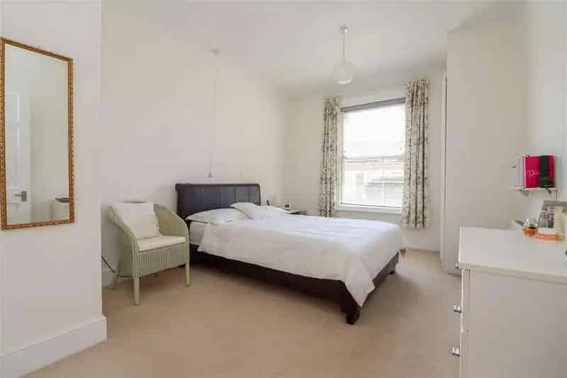2 Bed Retirement Apartment for Sale