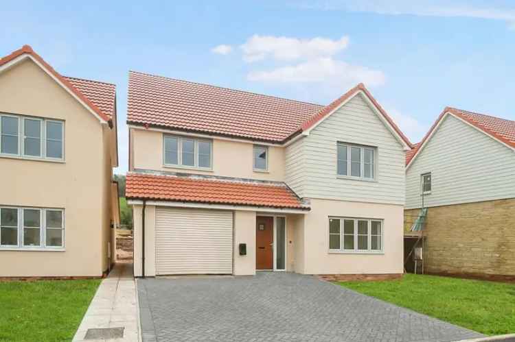 House For Sale in Ash Road, Banwell, England