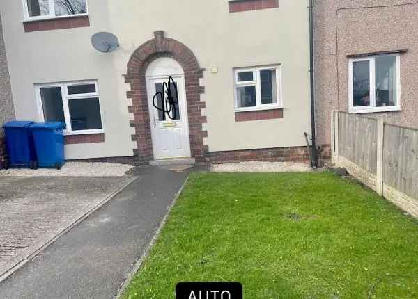 House For Rent in Chesterfield, England