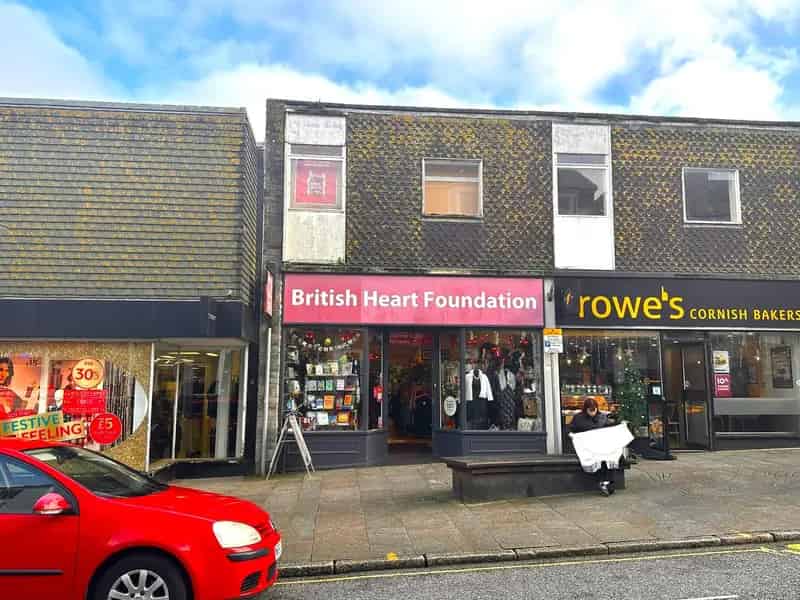 Retail Investment Penzance 875% Yield British Heart Foundation Lease