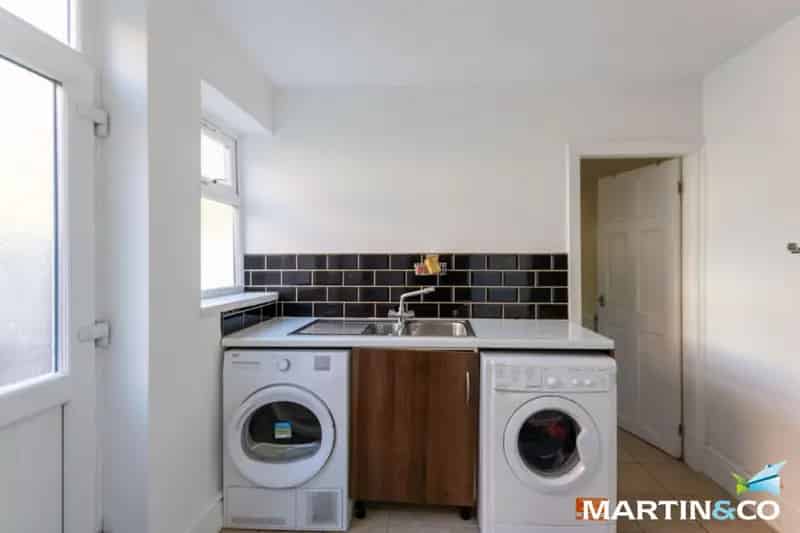 6 Bedroom HMO Semi-Detached House For Sale