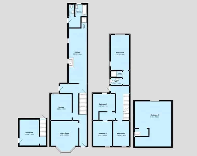 5 bedroom  Terraced house