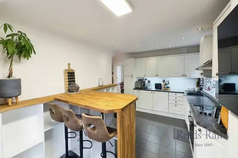 3 Bedroom Semi Detached House West Haddlesey
