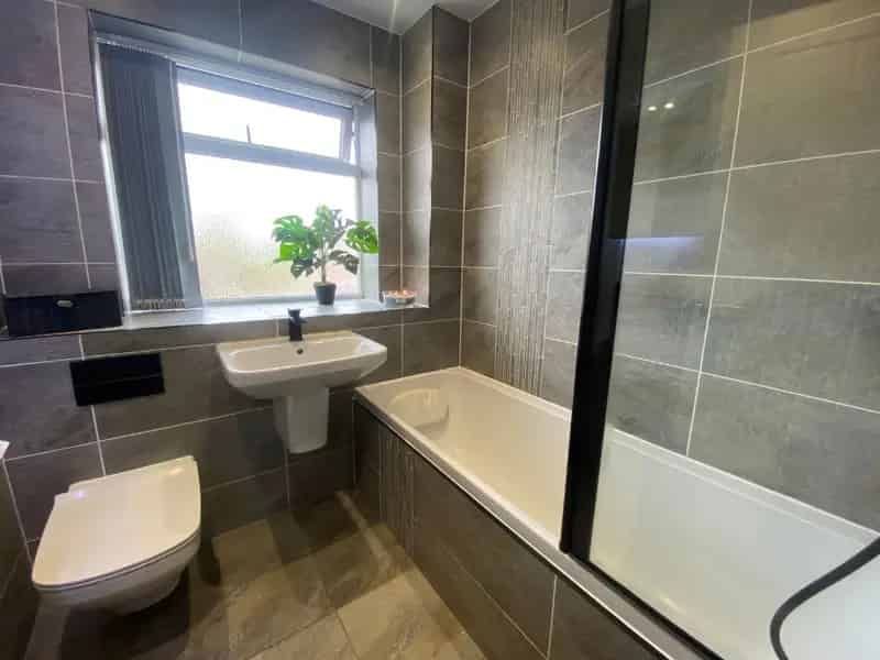 3 Bed Semi Detached House For Sale