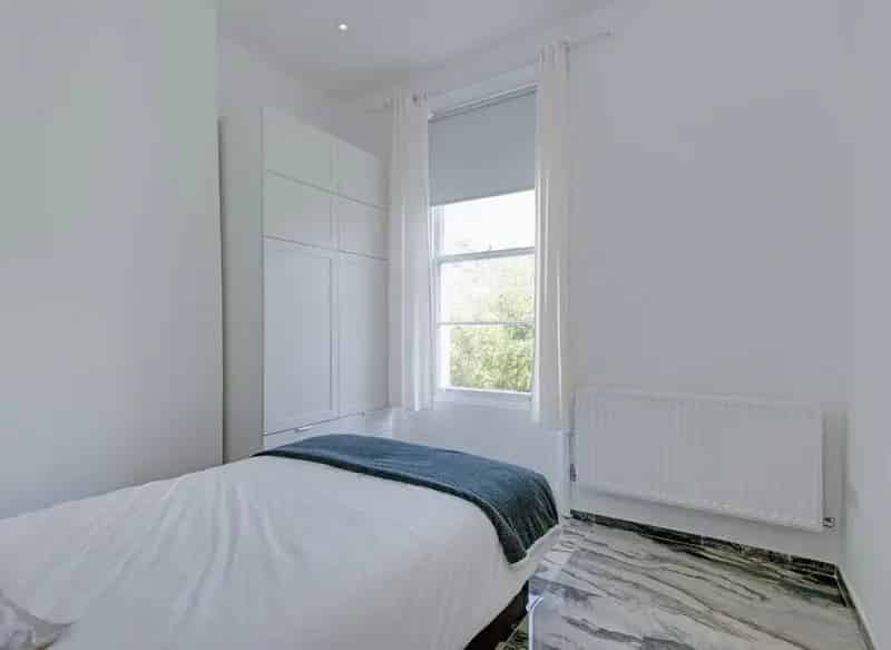 Refurbished 2-Bed Flat near Warwick Avenue Station