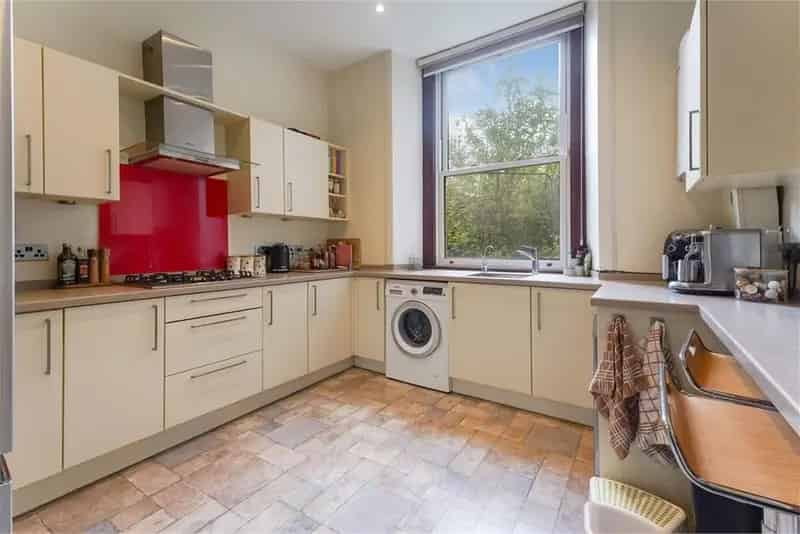 2 Bed Flat Newington Edinburgh Main Door Flat 100sqm