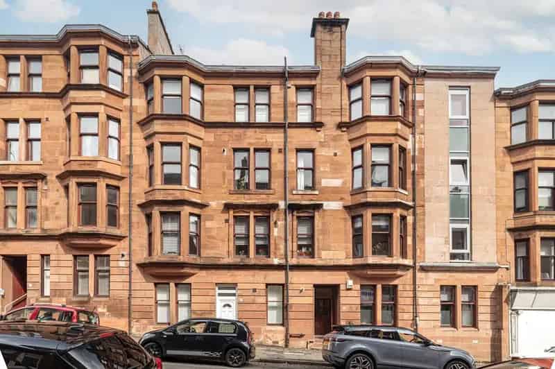 1 Bedroom Flat for Sale in Partick Glasgow
