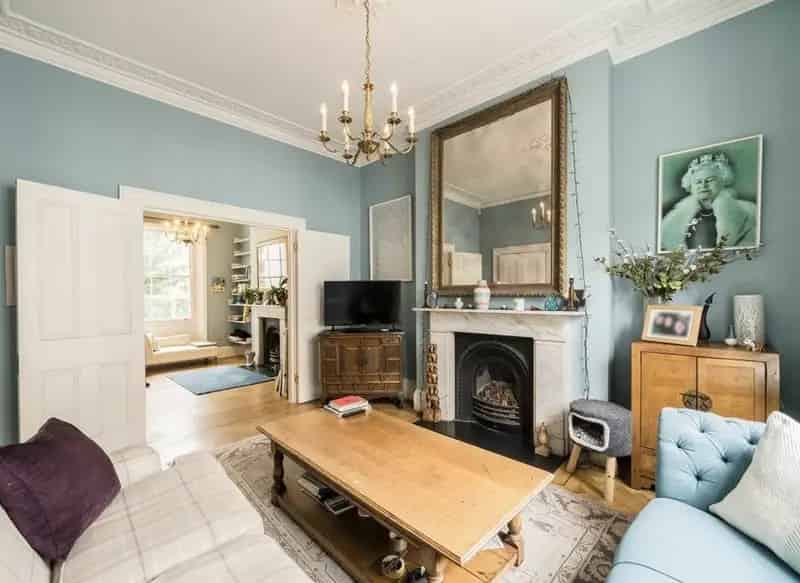 3 Bedroom Family Home Chelsea 2300 sqft
