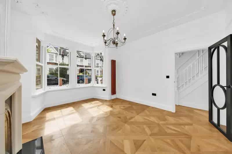 4 Bedroom House For Sale