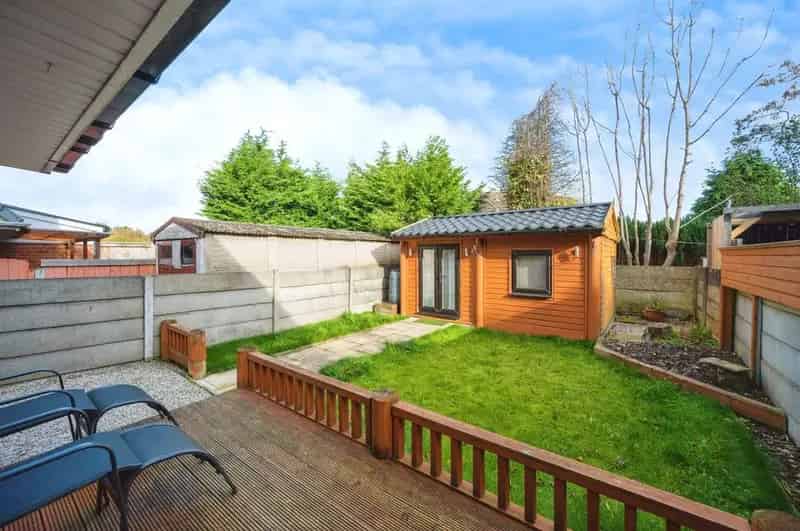 3 Bedroom Semi Detached House For Sale Clock Face Merseyside