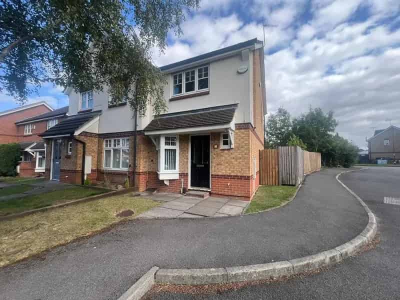2 Bedroom Semi Detached House to Rent