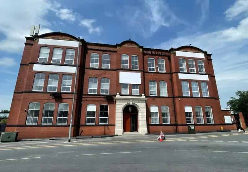 Private Offices 2-100 People Serviced Furnished Unfurnished Flexible Terms
