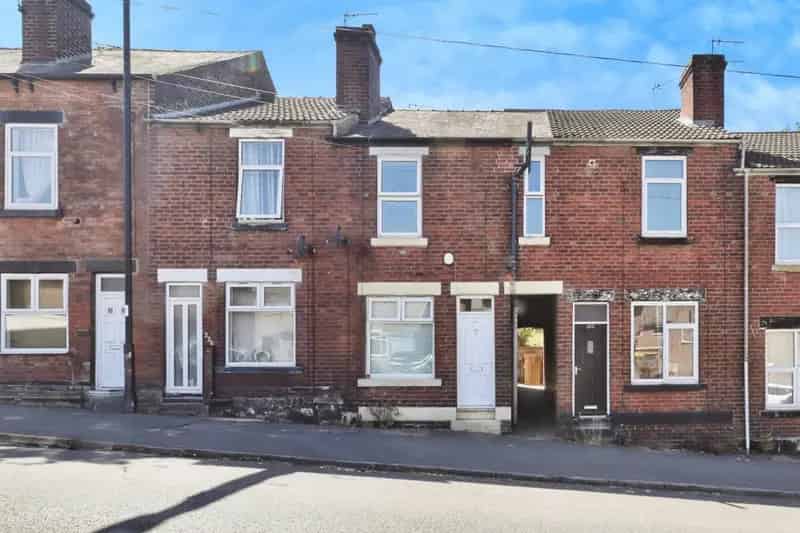 2 bedroom House
 For Sale